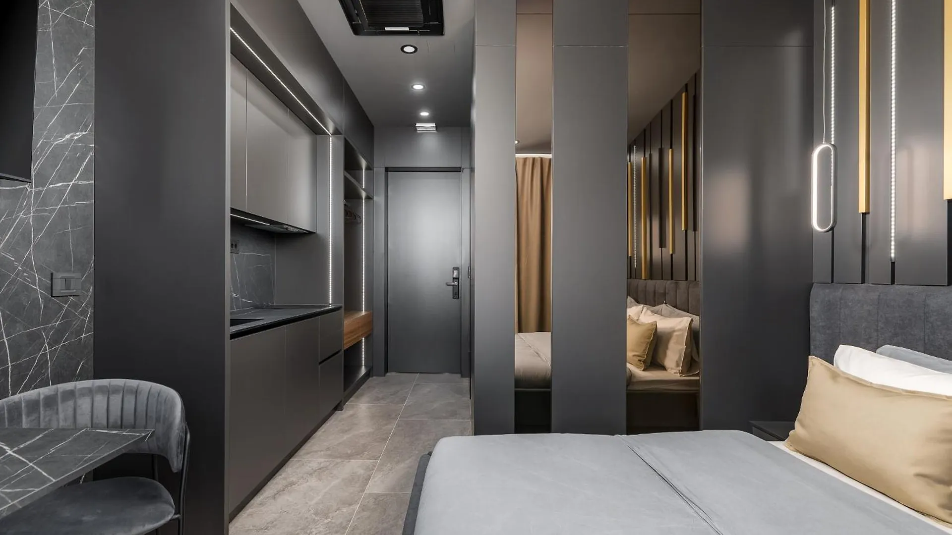 Center Studio Apartments Bag Pula
